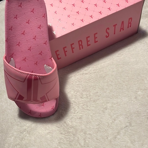 Jeffree Star Shoes - NWOB Jeffree Star Unisex Pink Slides-Size 14